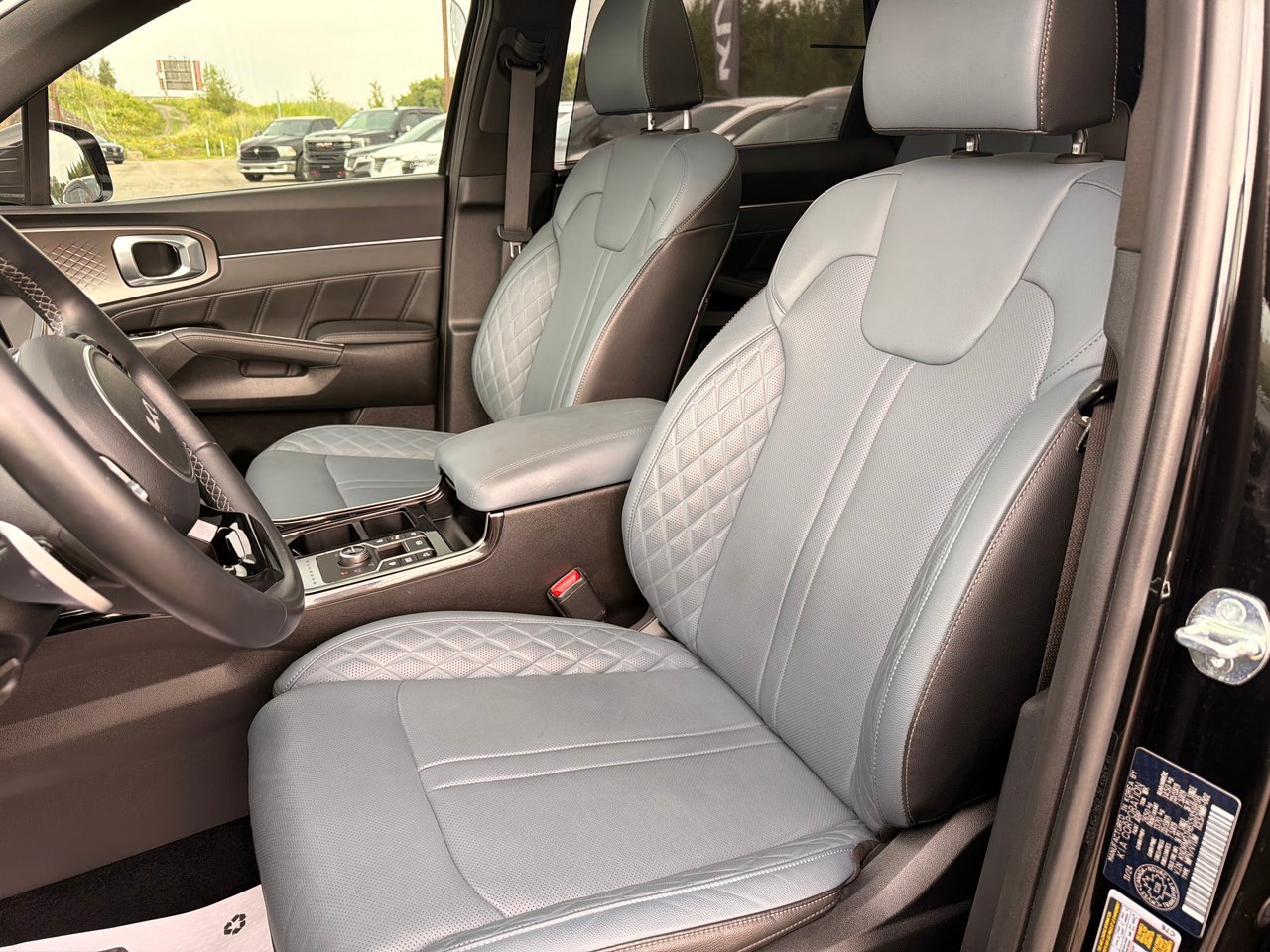 Kia Sorento hybride rechargeable SX AWD 2025-15