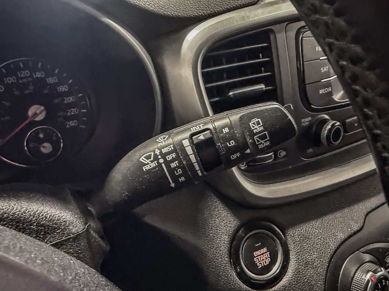2016 Kia Sorento LX+-17