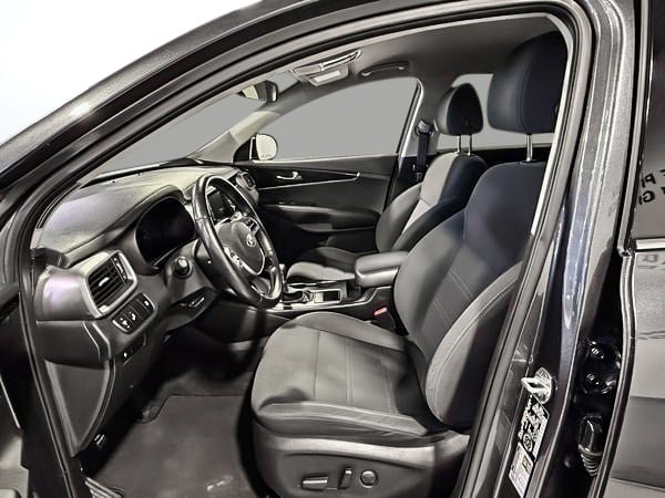 2020 Kia Sorento LX+-12