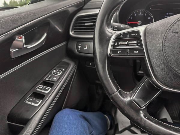 2020 Kia Sorento LX V6 AWD-17