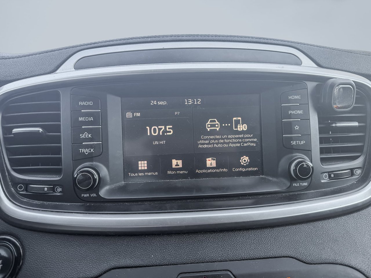 2020 Kia Sorento LX V6 AWD-21
