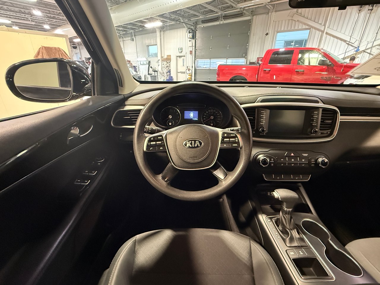 Kia Sorento LX 2020-13