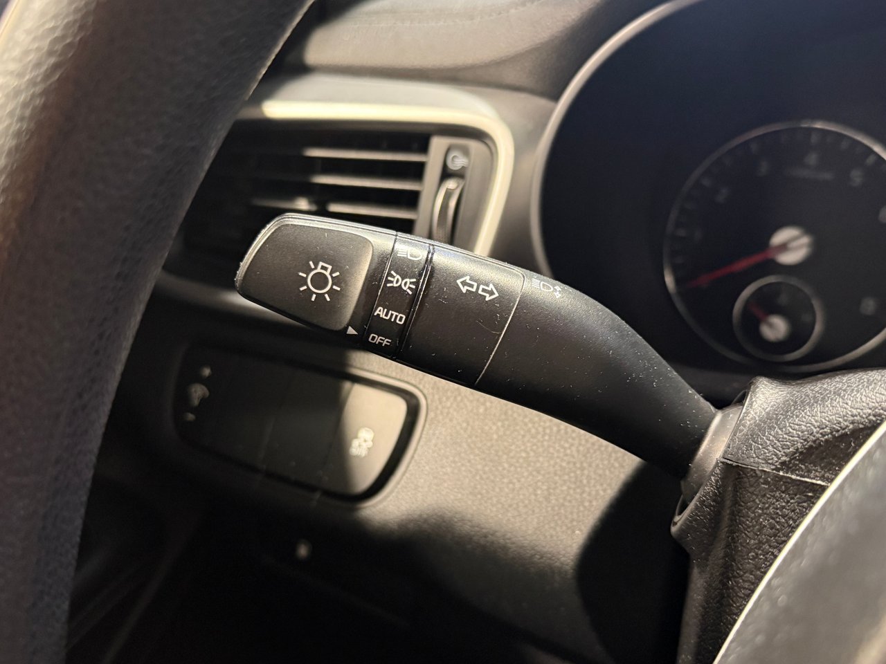 Kia Sorento LX 2020-16