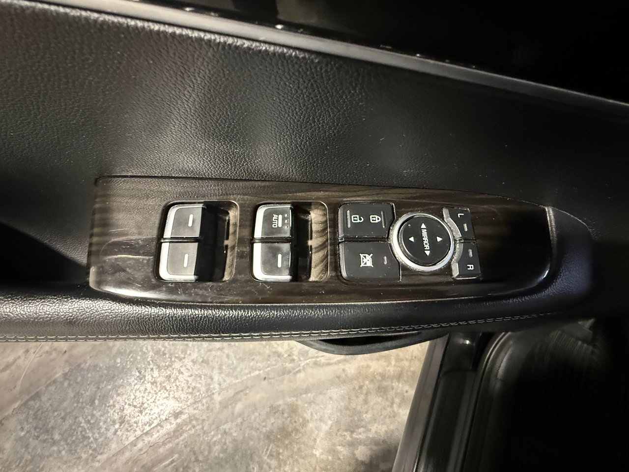 Kia Sorento LX 2020-11