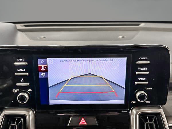 2022 Kia Sorento lx +-20