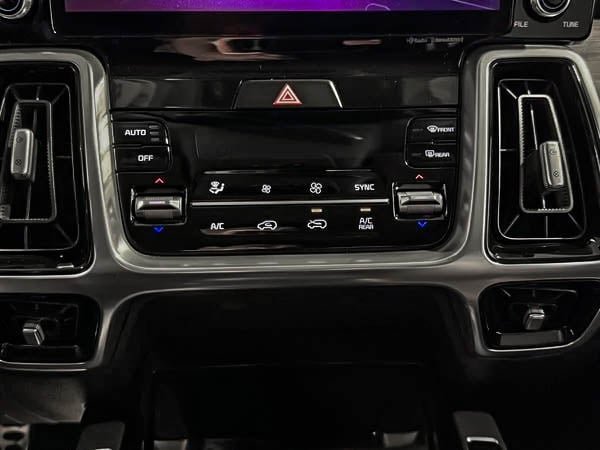 Kia Sorento EX+ 2023-22