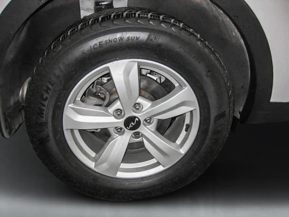 2023 Kia Sorento LX premium-7