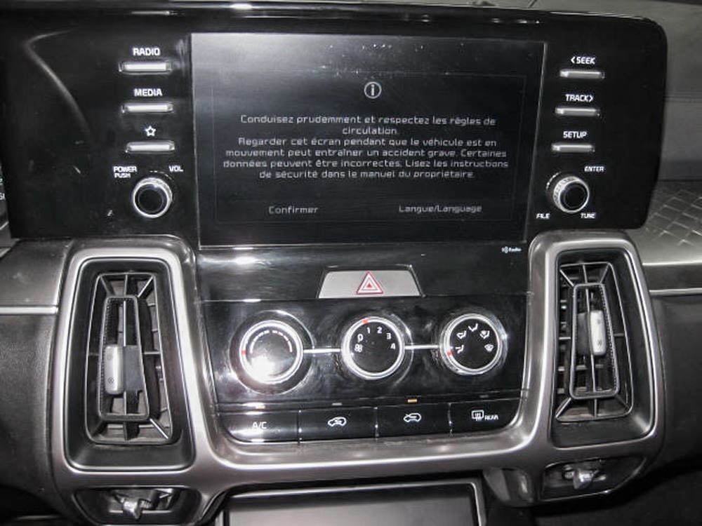 2023 Kia Sorento LX premium-17