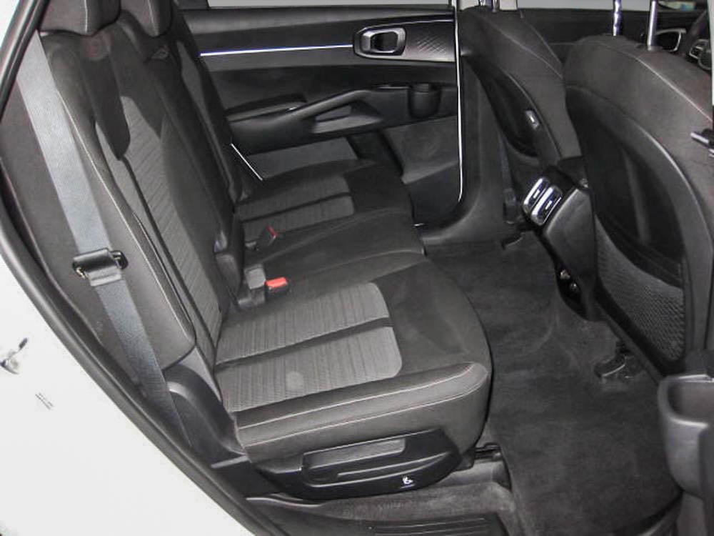 2023 Kia Sorento LX premium-26