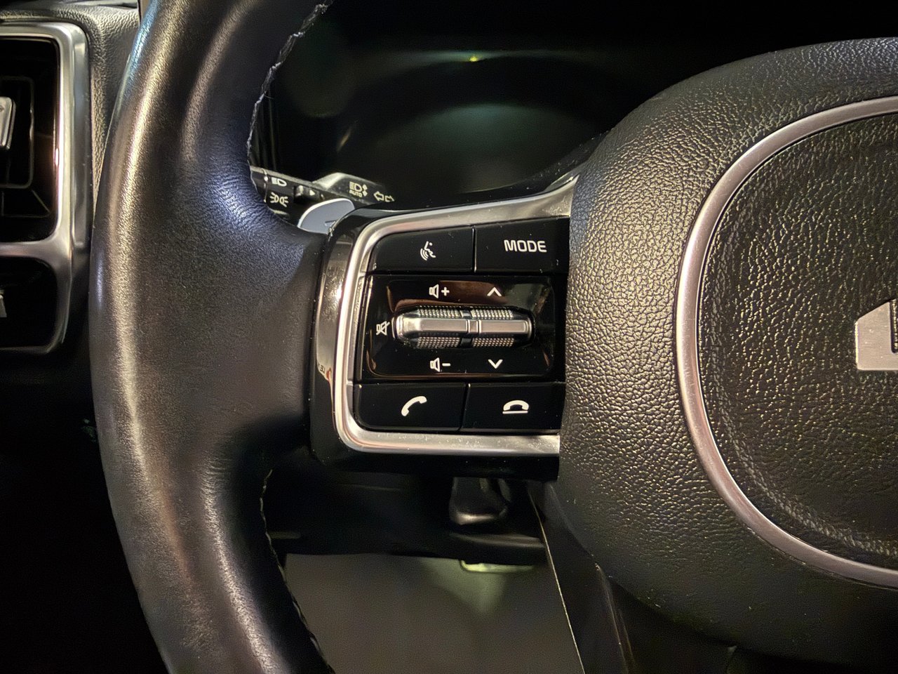 2023 Kia Sorento SX-17