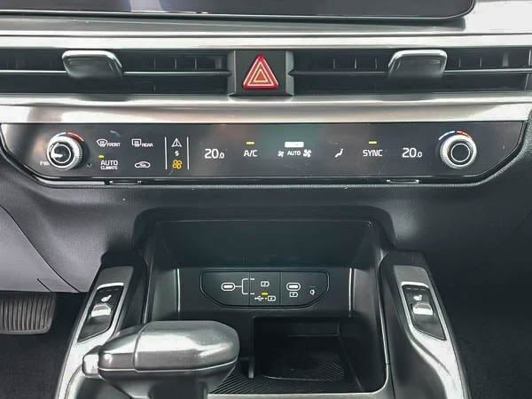 2024 Kia Sorento EX-18