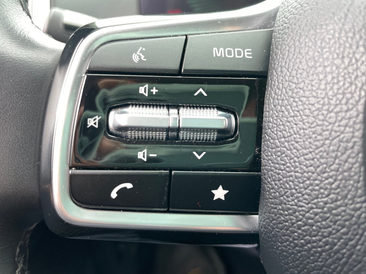 2024 Kia Sorento EX-13