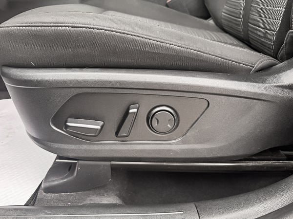 2025 Kia Sorento LX-15