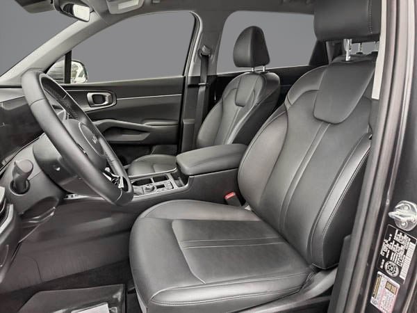 2025 Kia Sorento EX AWD-13