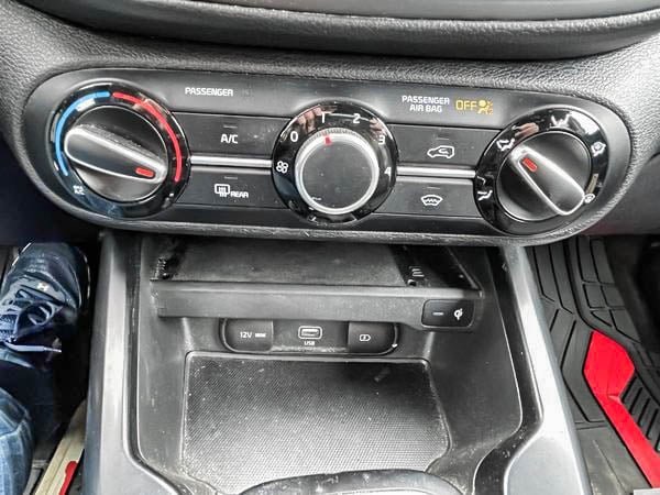 Kia Soul EX 2020-15