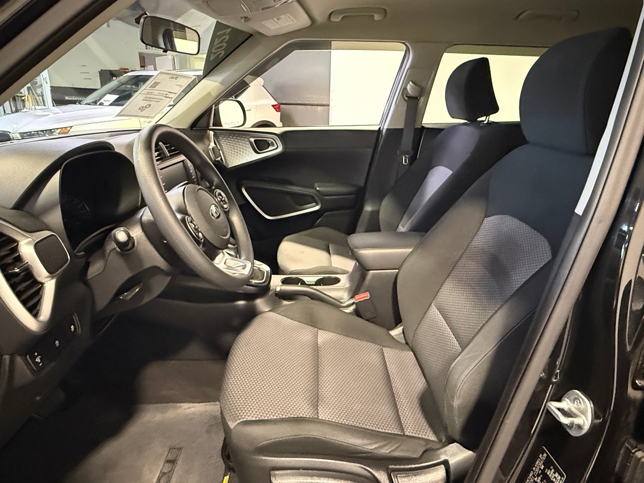 Kia Soul LX 2021-12