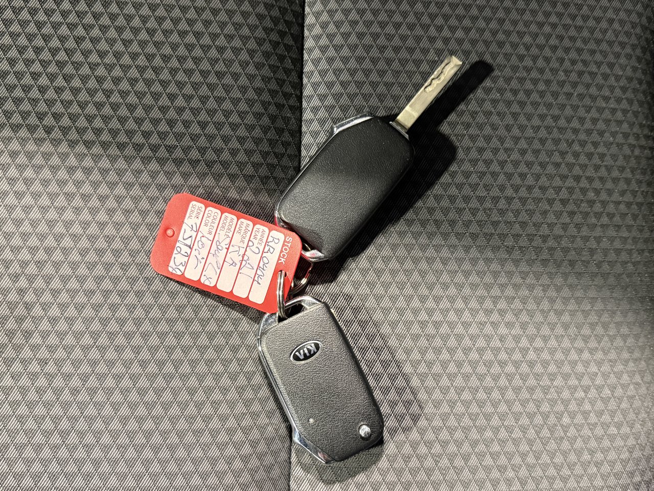 Kia Soul LX 2021-26
