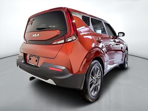 2022 Kia Soul EX+-2