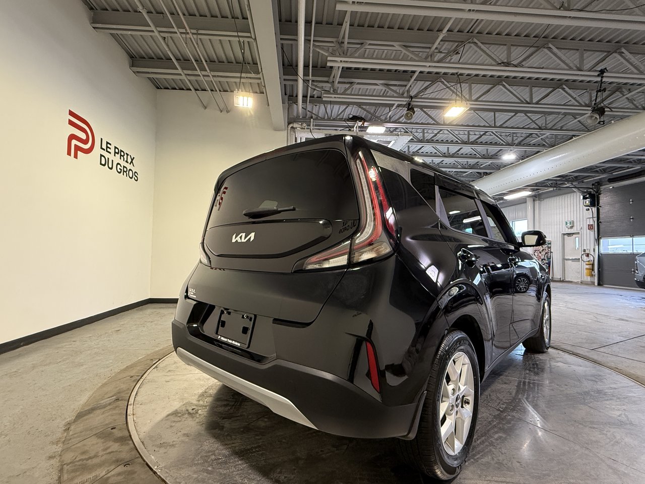 2023 Kia Soul EX-2