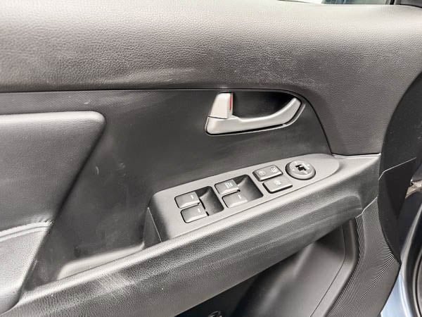 Kia Sportage LX FWD 2016-11