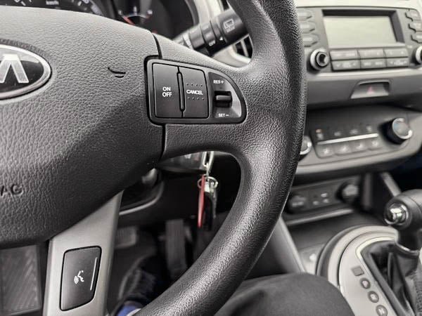 Kia Sportage LX FWD 2016-18