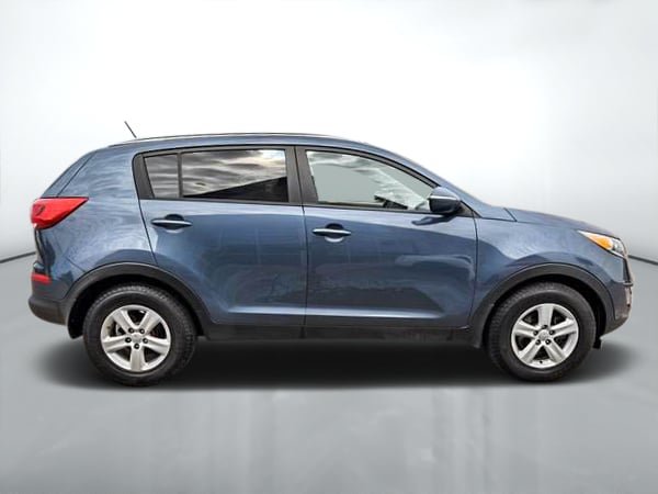 Kia Sportage LX FWD 2016-7