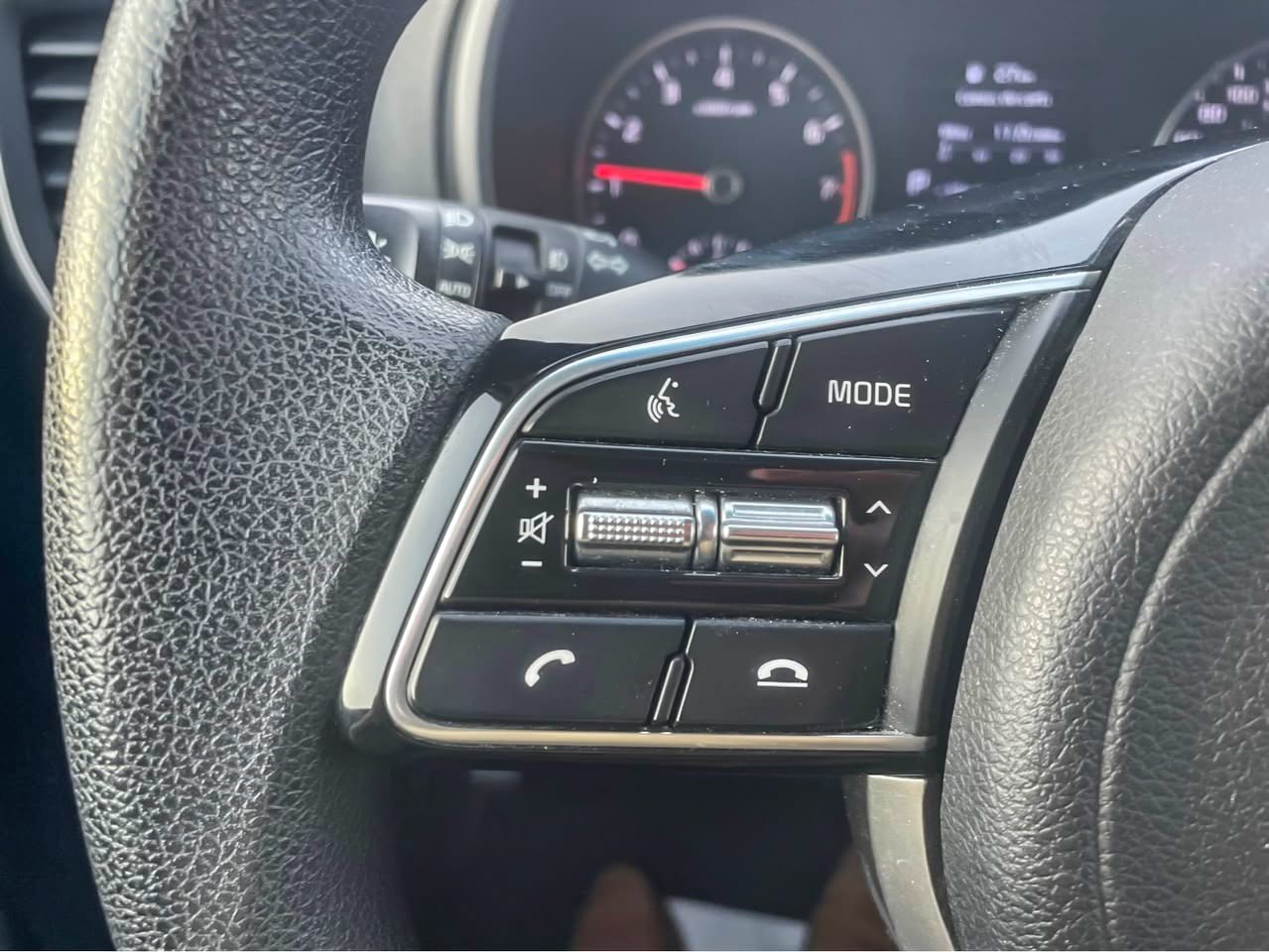 Kia Sportage LX FWD 2020-14
