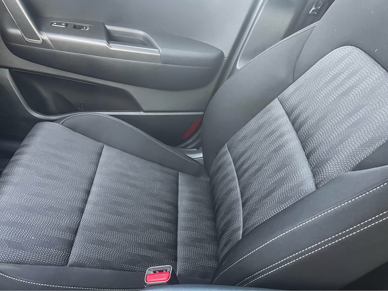 Kia Sportage LX FWD 2020-24