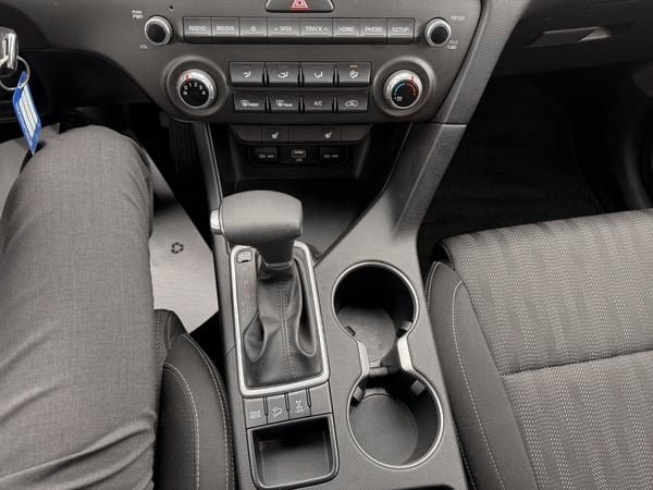 2020 Kia Sportage LX AWD-21