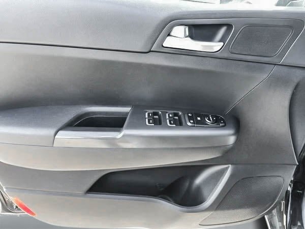 Kia Sportage LX 2020-9