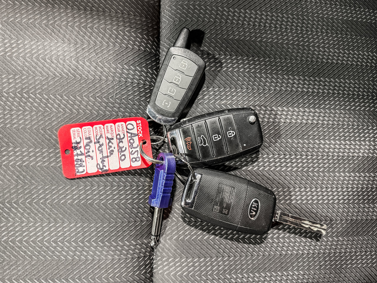 Kia Sportage LX AWD 2020-26
