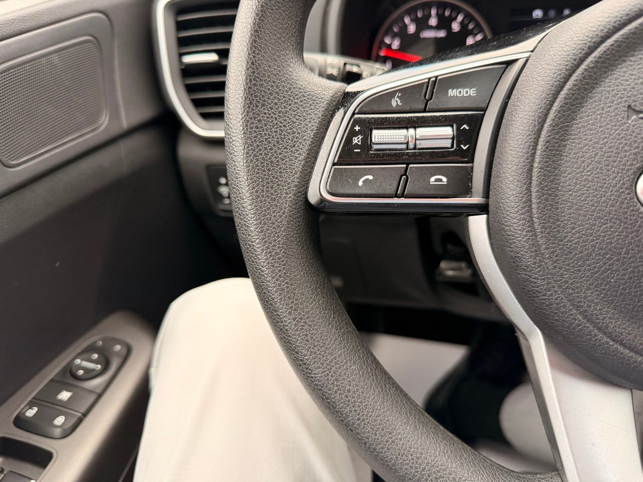 2021 Kia Sportage LX AWD-17