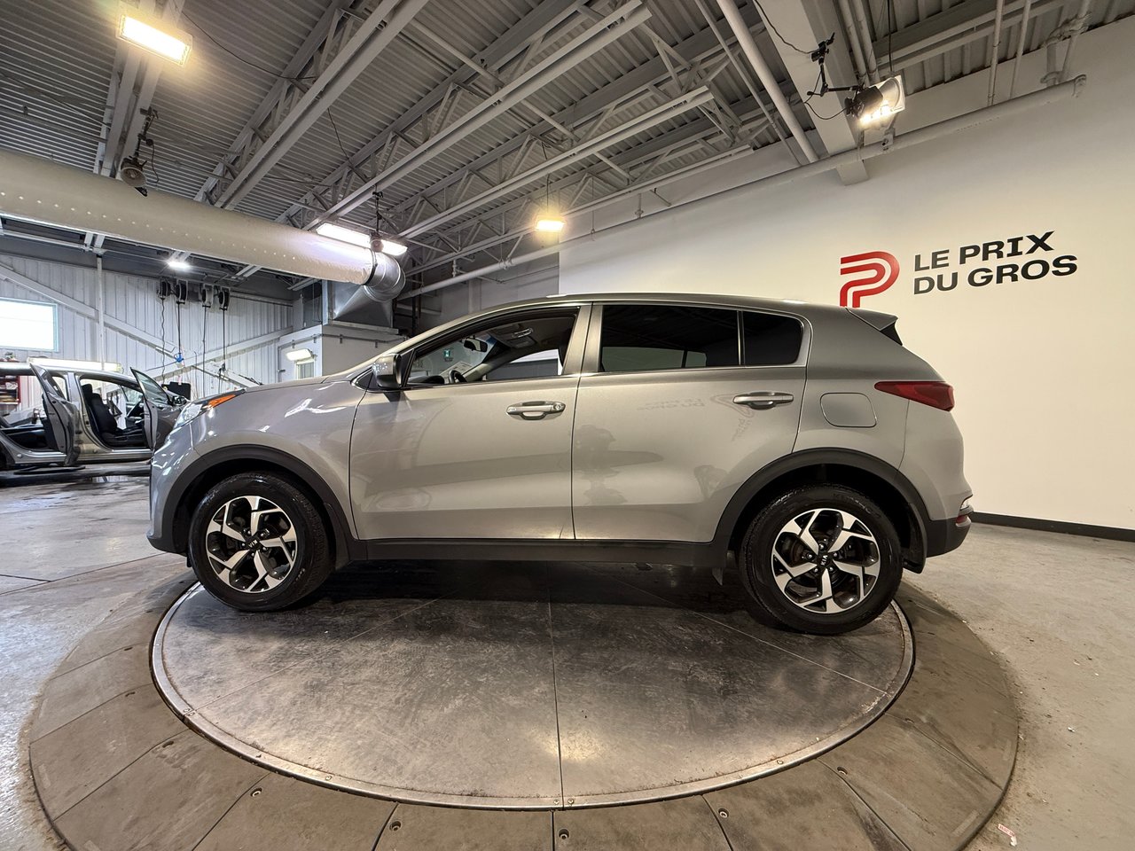 Kia Sportage LX 2021-5