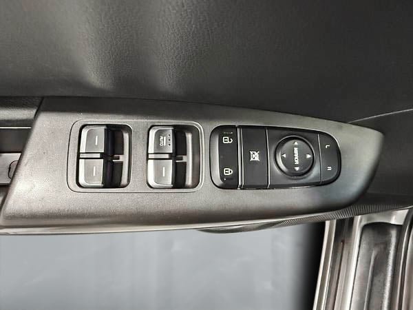 2021 Kia Sportage LX-11