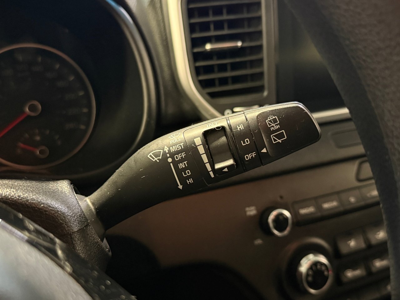 2021 Kia Sportage LX-17