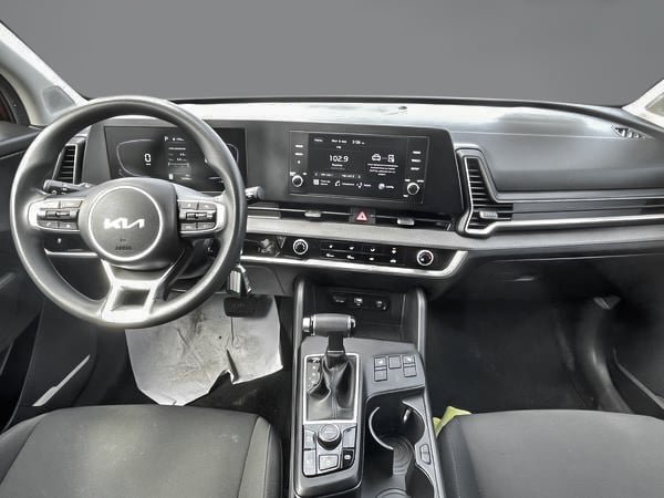 2023 Kia Sportage LX-13