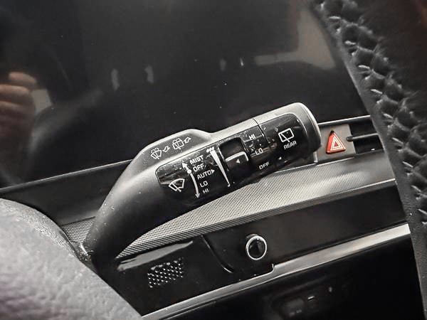 2023 Kia Sportage EX PREMIUM-18