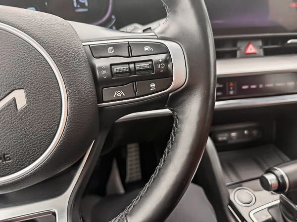 2023 Kia Sportage EX PREMIUM AWD-17
