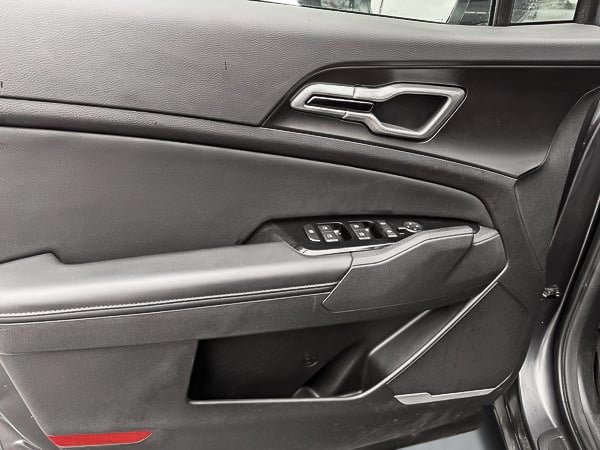 Kia Sportage EX AWD 2023-9