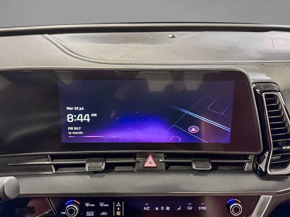 Kia Sportage EX PREMIUM 2023-25