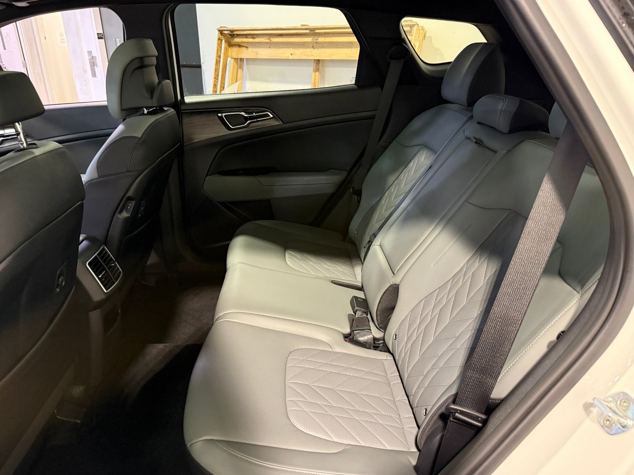 2023 Kia Sportage X-LINE LIMITED-24