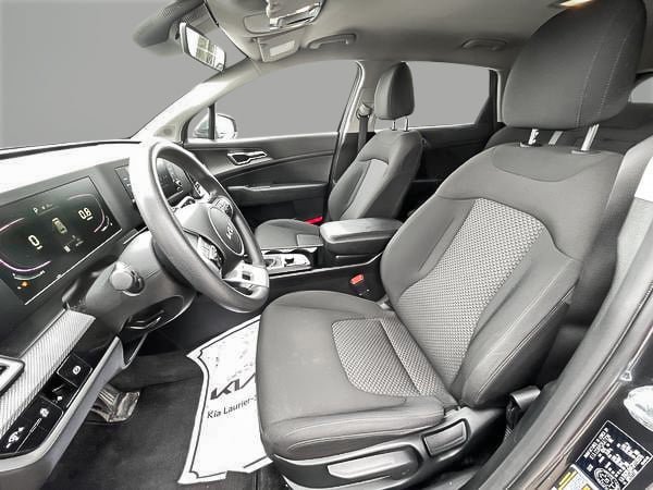 2023 Kia Sportage LX-8