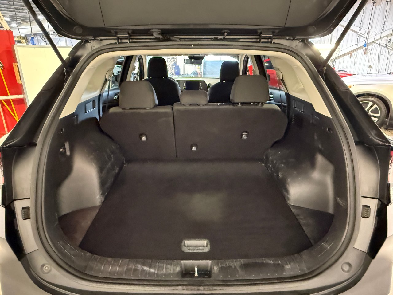 2023 Kia Sportage LX-24