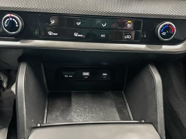 Kia Sportage LX 2024-17