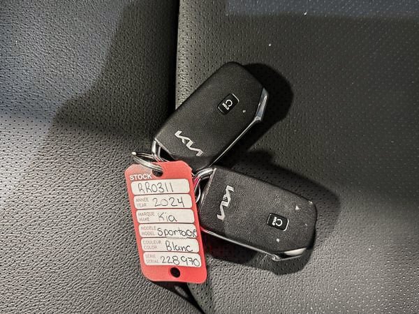 2024 Kia Sportage EX-27