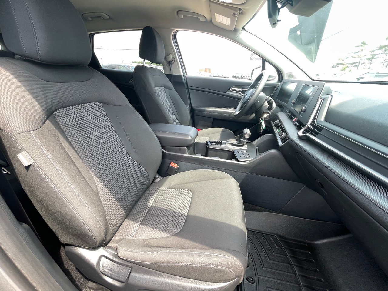 2024 Kia Sportage LX-21