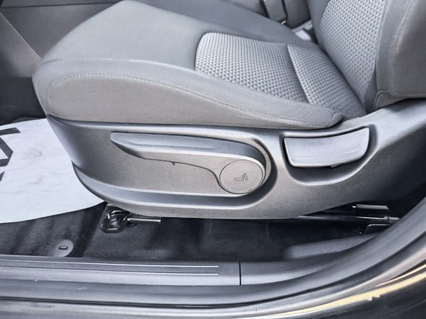 2024 Kia Sportage LX FWD-14