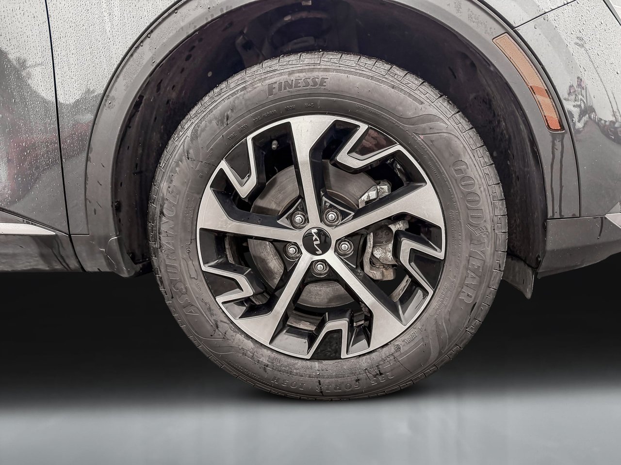 2024 Kia Sportage EX AWD-9