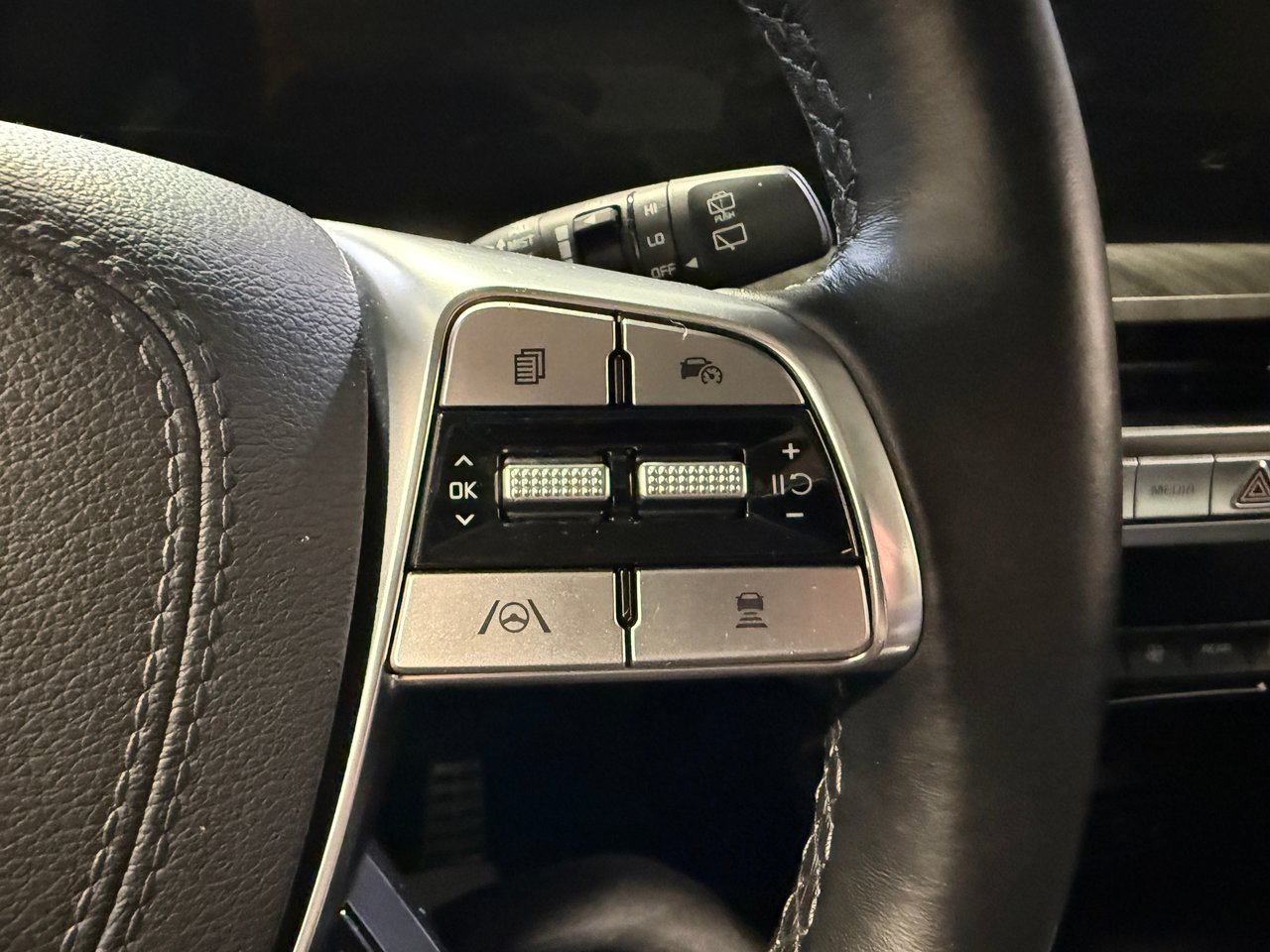 Kia Telluride SX AWD 2024-16