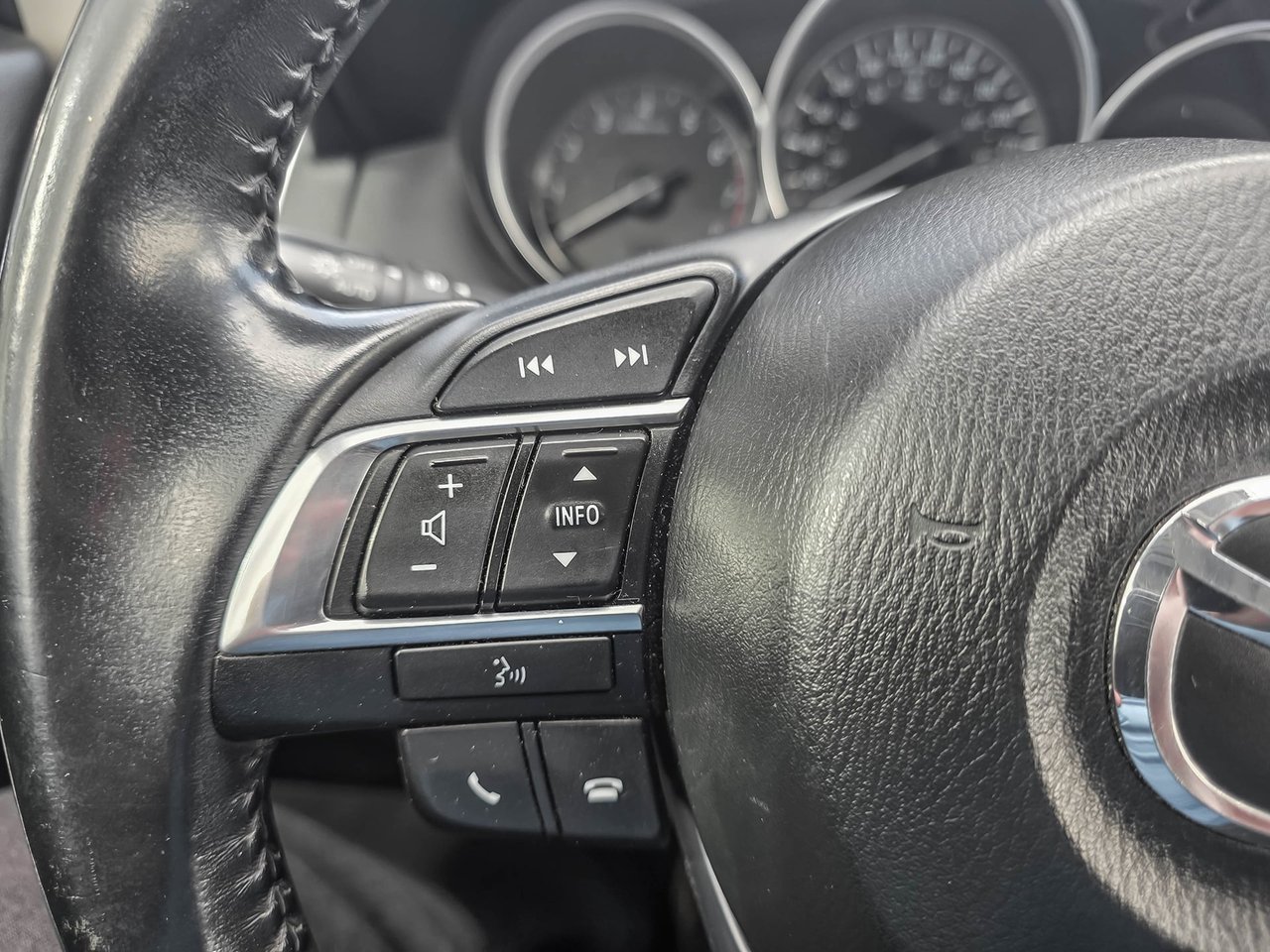 2016 Mazda CX-5 GT-18